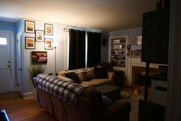 1713 Oak St. photo 4