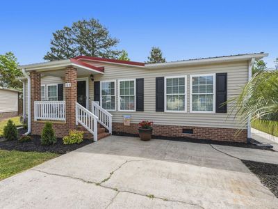 124 Queens Rd., Little River, SC 29566
