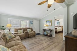 124 Queens Rd. photo 4