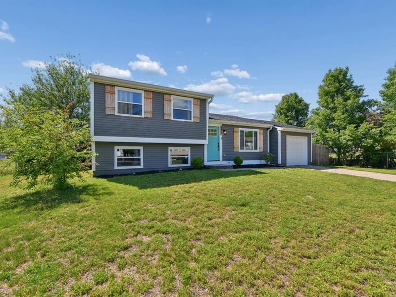 595 Deerfield Drive, Harrison, OH 45030 Photo 2