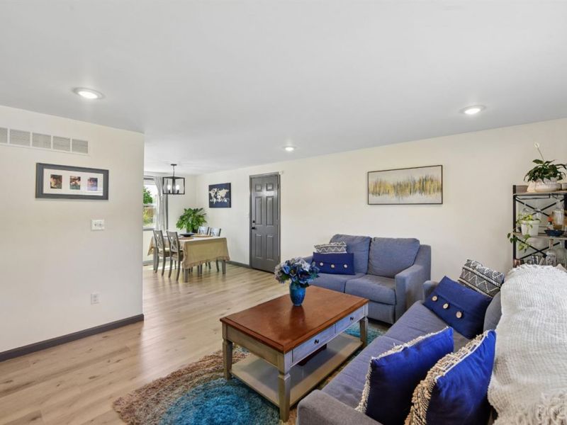 595 Deerfield Drive, Harrison, OH 45030 Photo 8