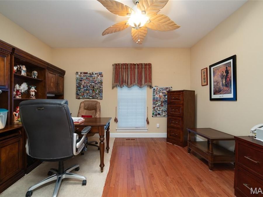 Property Image 37