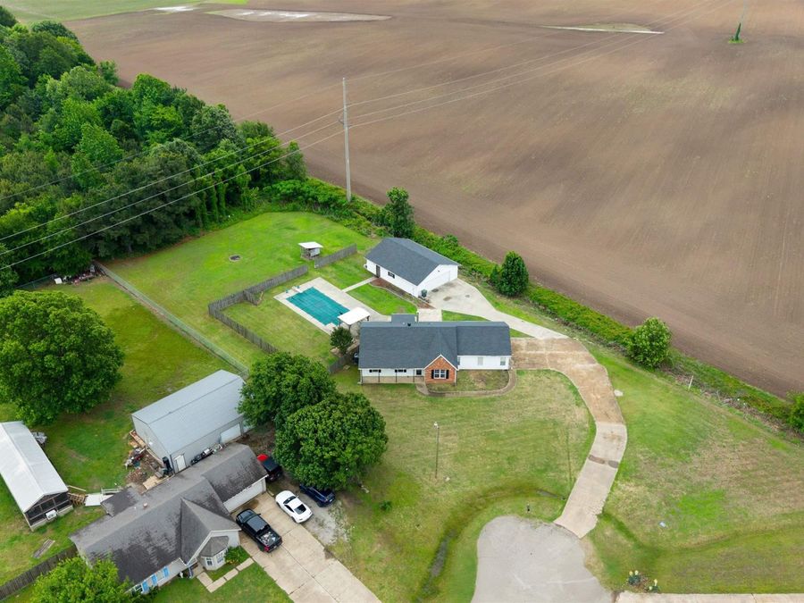 Property Image 8