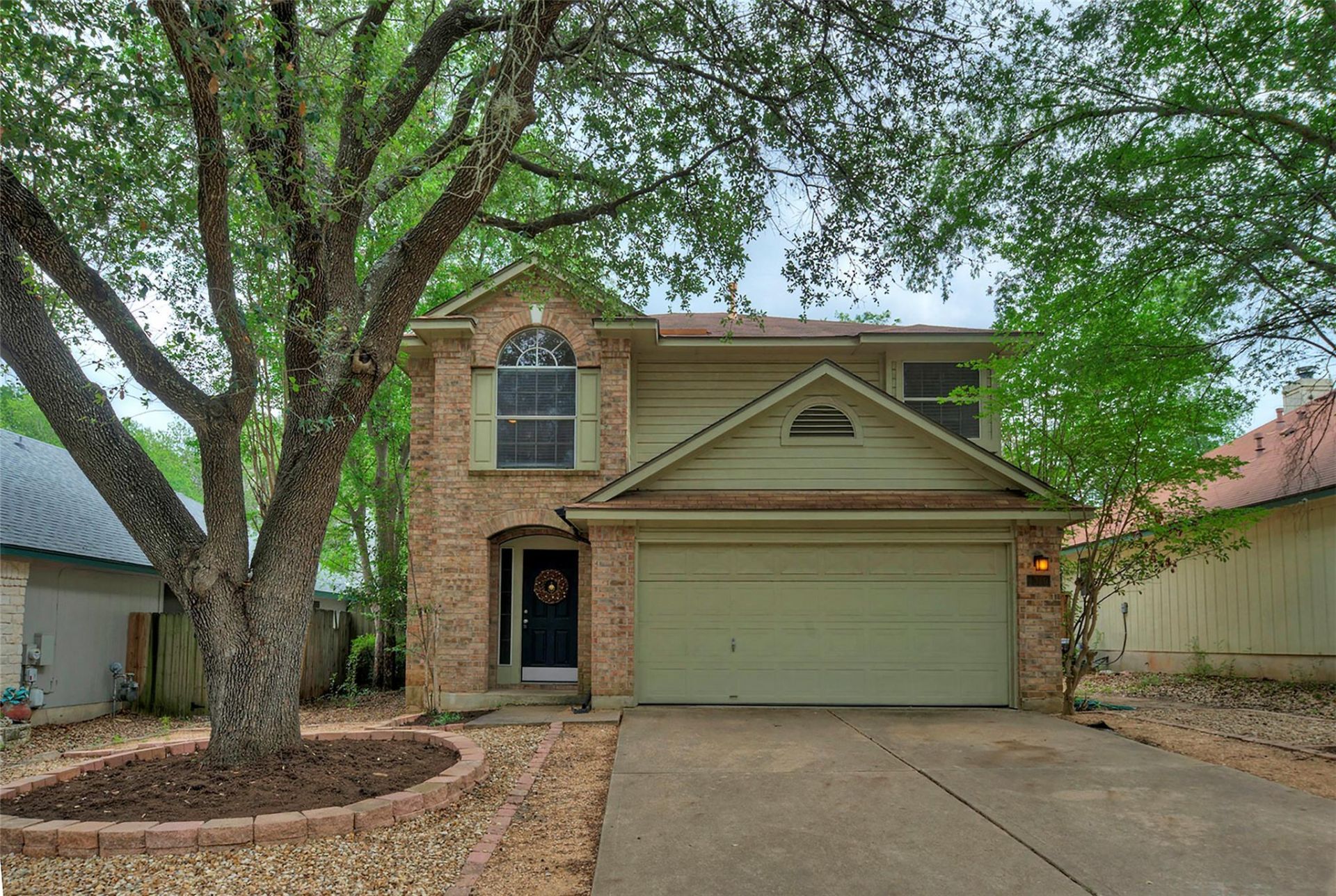 1319 Strickland Dr, Austin, TX 78748 Main Photo