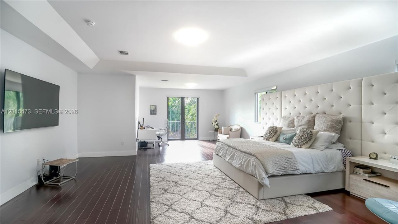 6950 SW 97th Ave , Miami, FL 33173 Photo
