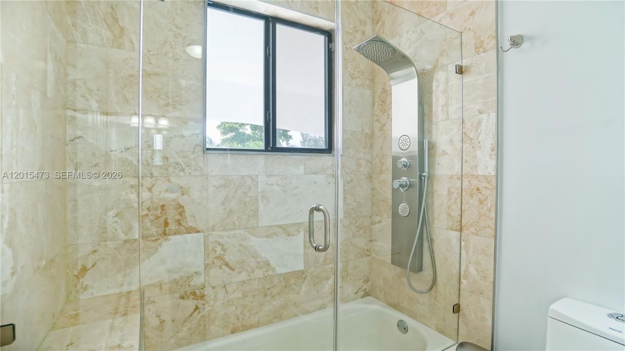 6950 SW 97th Ave , Miami, FL 33173 Photo