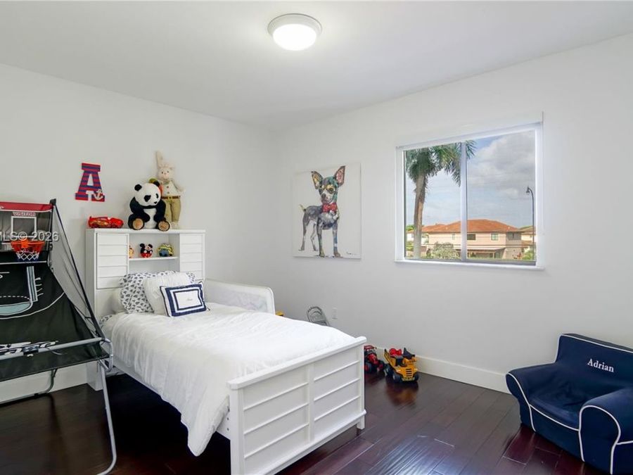 Property Image 28