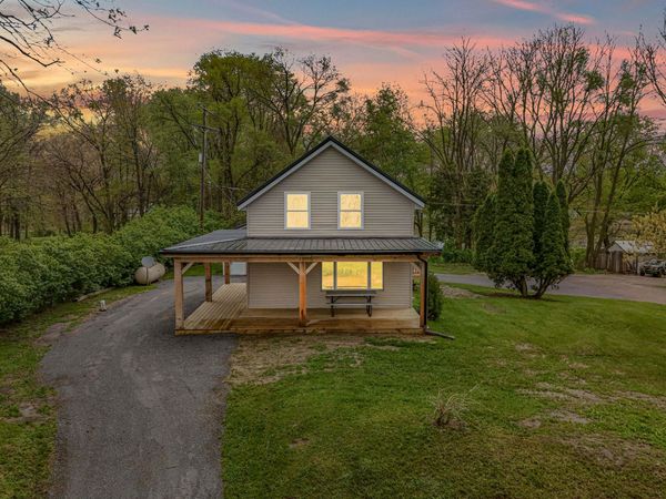 68505 Sweet Lake Road, Sturgis, MI 49091