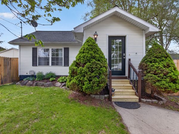 610 17th Street, Jackson, MI 49203