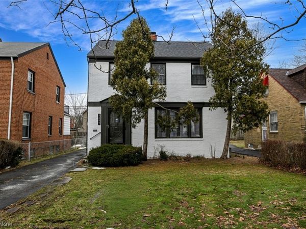 3699 Bainbridge Road, Cleveland Heights, OH 44118