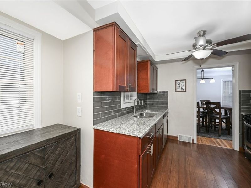 3699 Bainbridge Road, Cleveland Heights, OH 44118 Photo 16