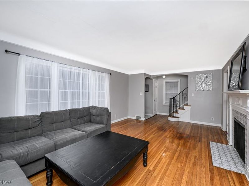 3699 Bainbridge Road, Cleveland Heights, OH 44118 Photo 9