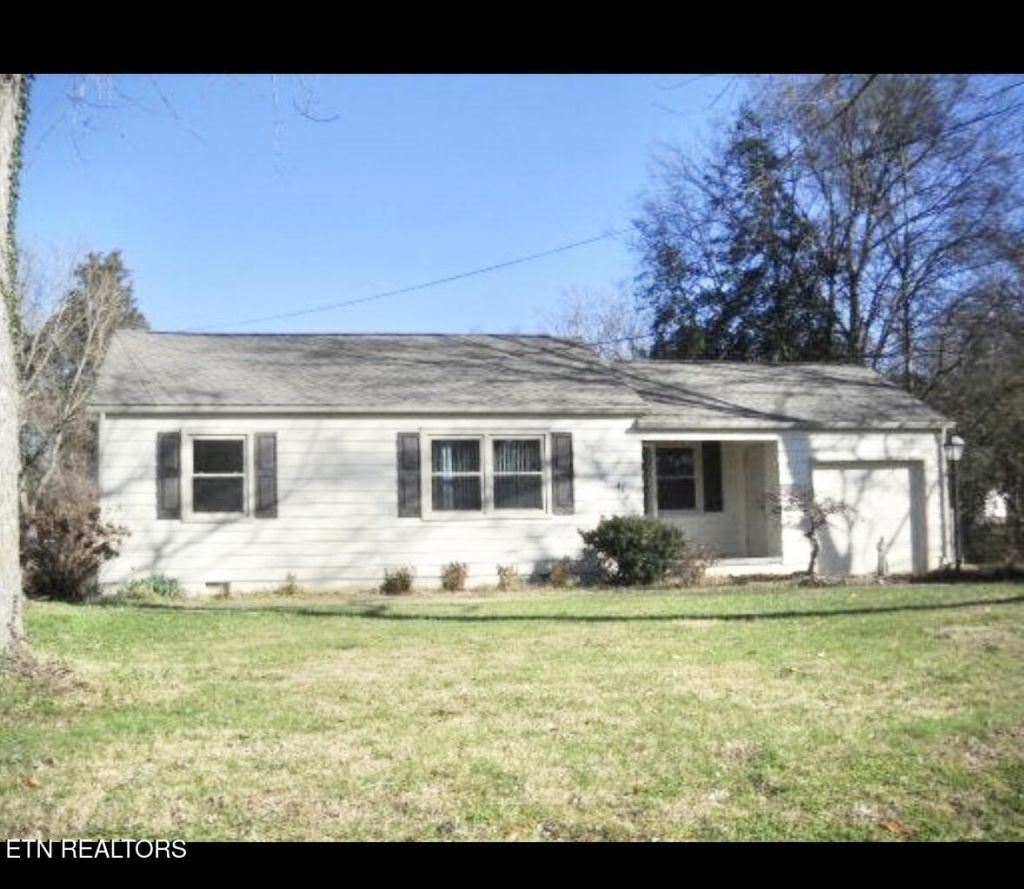 6006 Arcadia Drive, Knoxville, TN 37920 Main Photo