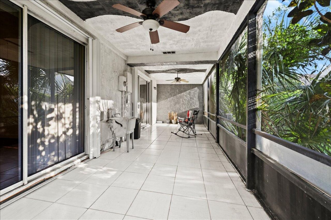 7705 Forest Green Lane, Boynton Beach, FL 33436 Photo
