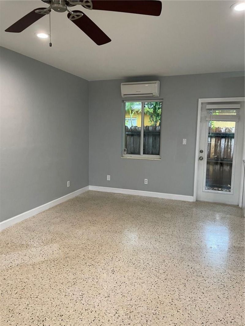 1408 NE 4th Place, Fort Lauderdale, FL 33301 Photo