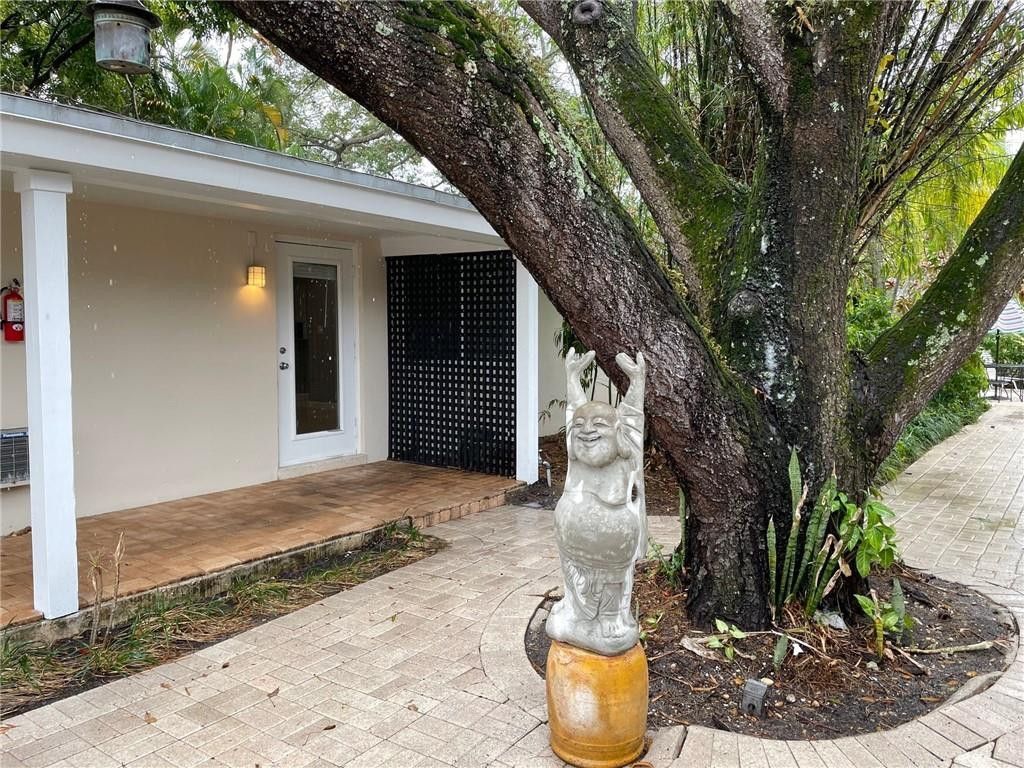 1408 NE 4th Place, Fort Lauderdale, FL 33301 Photo