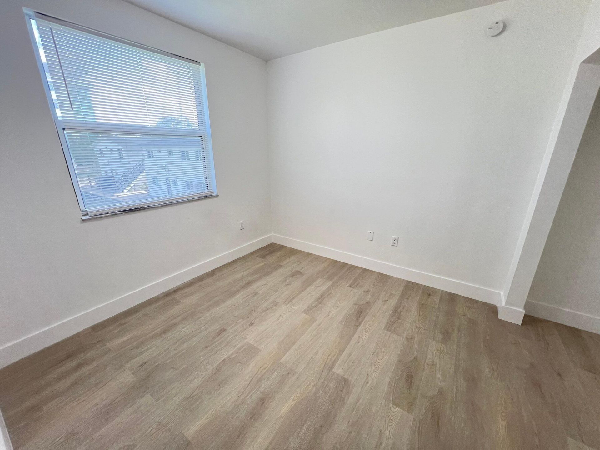 720 NW 61st Street, Unit 10, Miami, FL 33127 Photo