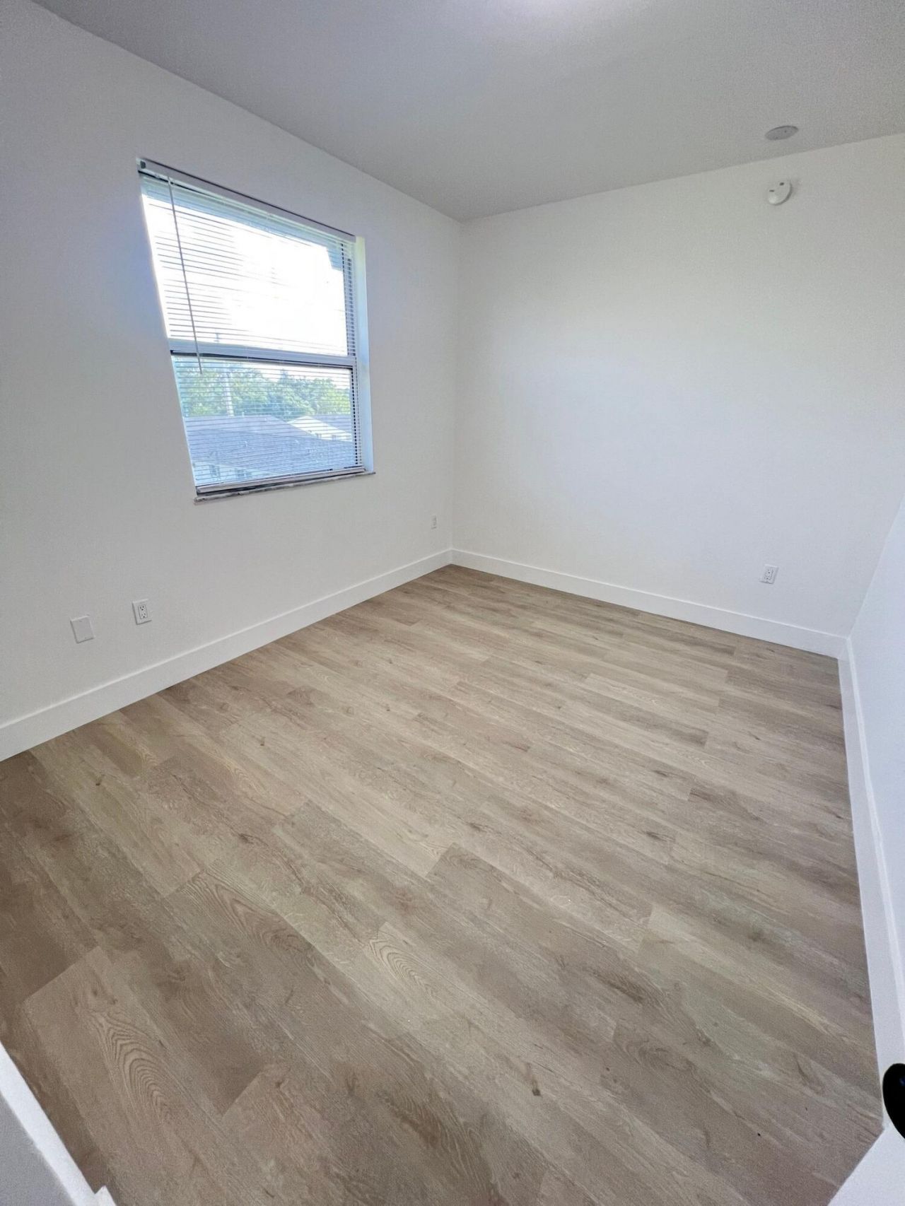 720 NW 61st Street, Unit 10, Miami, FL 33127 Photo