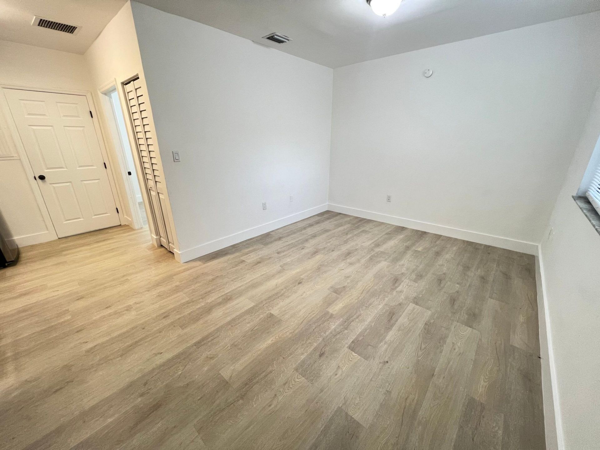 720 NW 61st Street, Unit 10, Miami, FL 33127 Photo