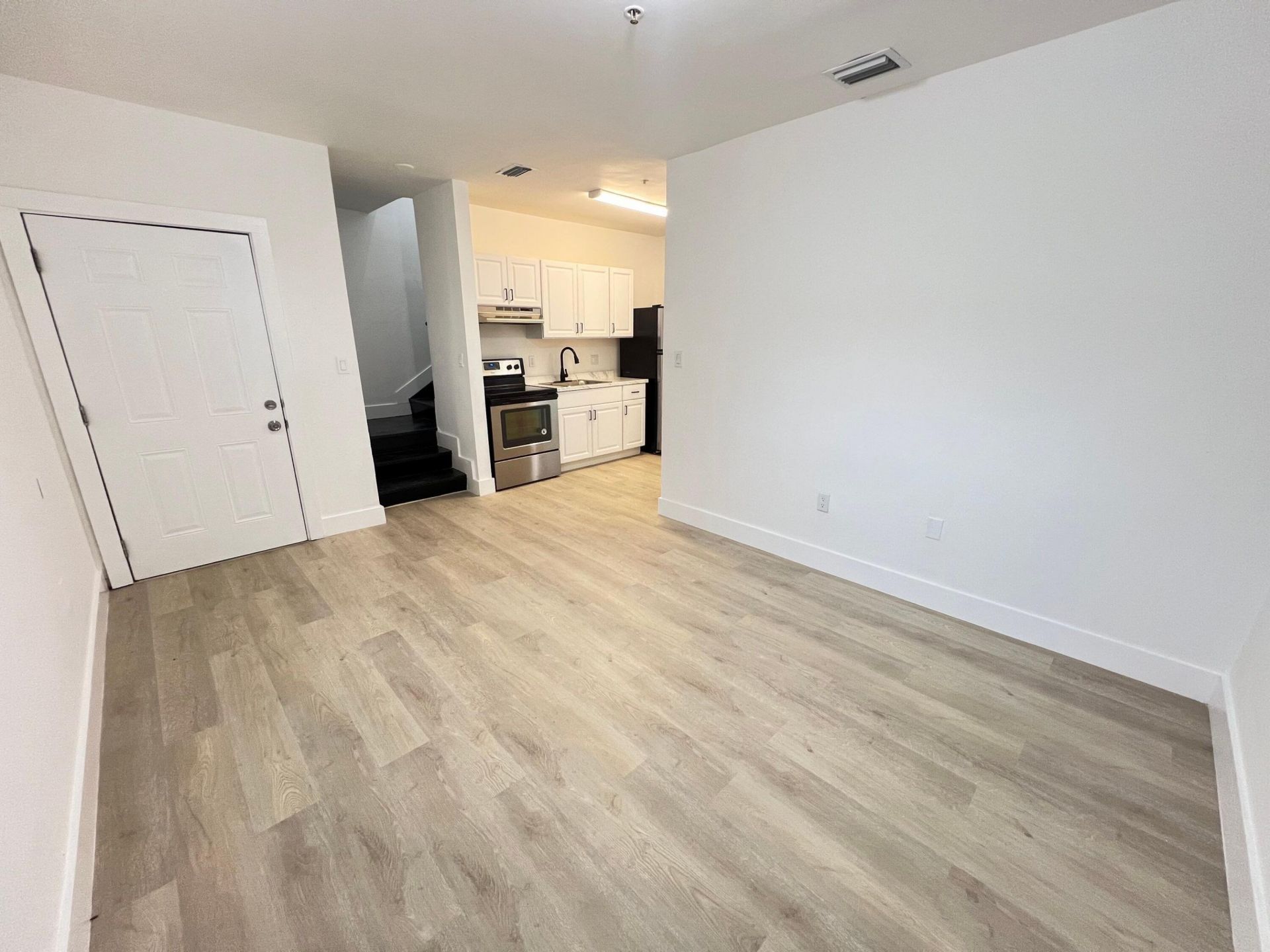 720 NW 61st Street, Unit 10, Miami, FL 33127 Photo