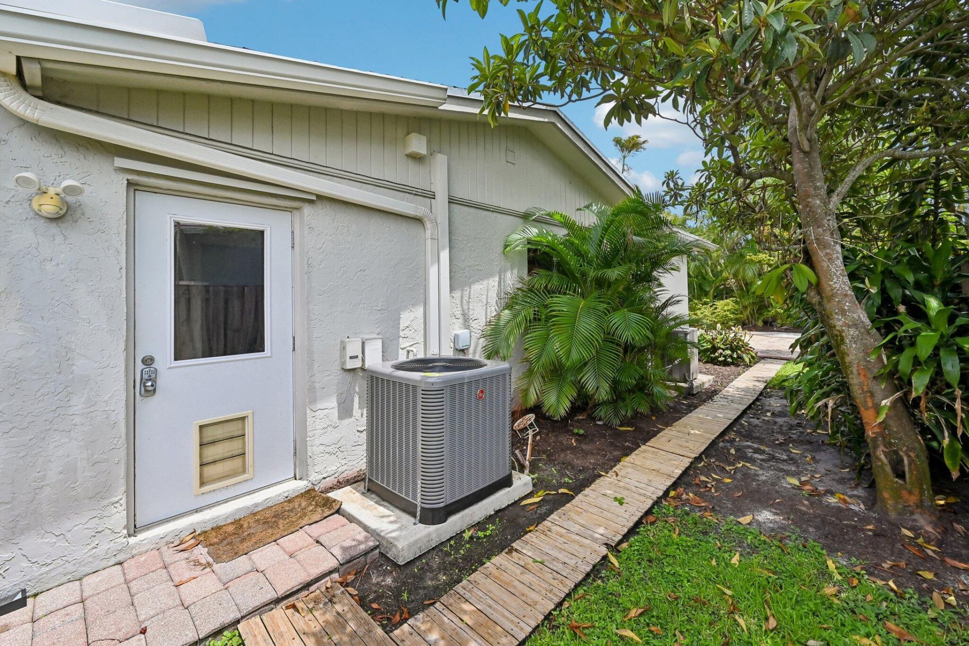 1232 NW 14th Street, Boca Raton, FL 33486 Photo