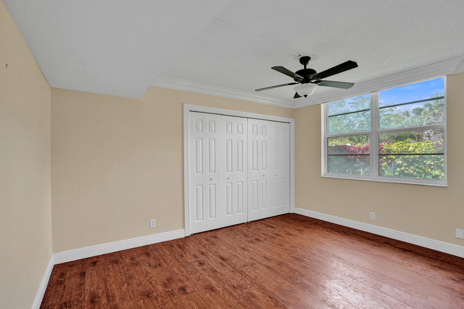 3621 Oaks Clubhouse Drive, Unit 101, Pompano Beach, FL 33069 Photo