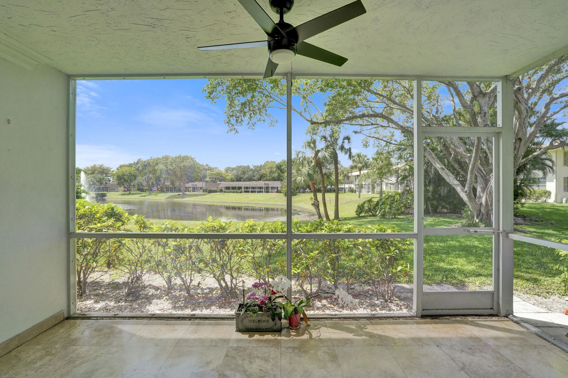 3621 Oaks Clubhouse Drive, Unit 101, Pompano Beach, FL 33069 Photo