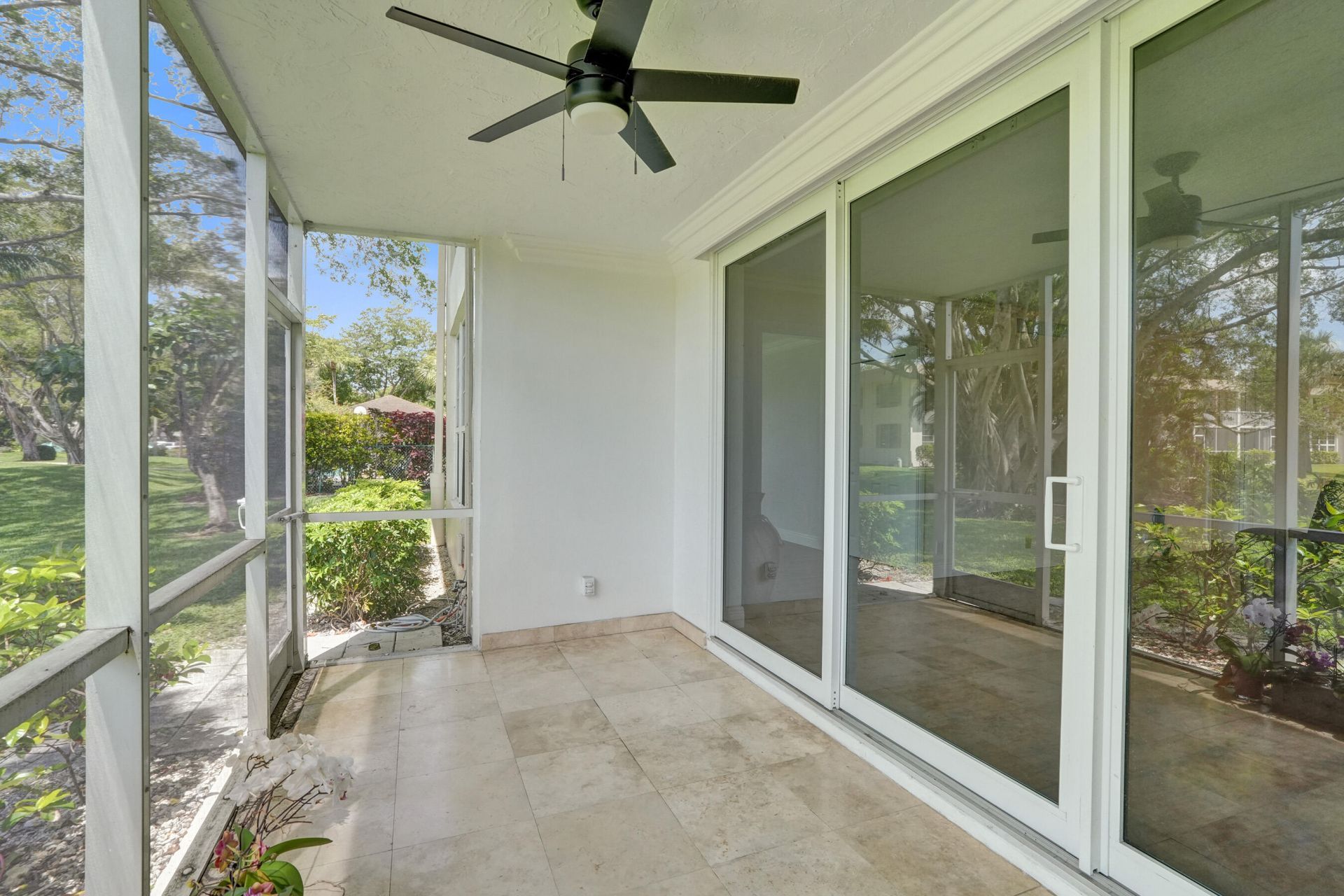 3621 Oaks Clubhouse Drive, Unit 101, Pompano Beach, FL 33069 Photo