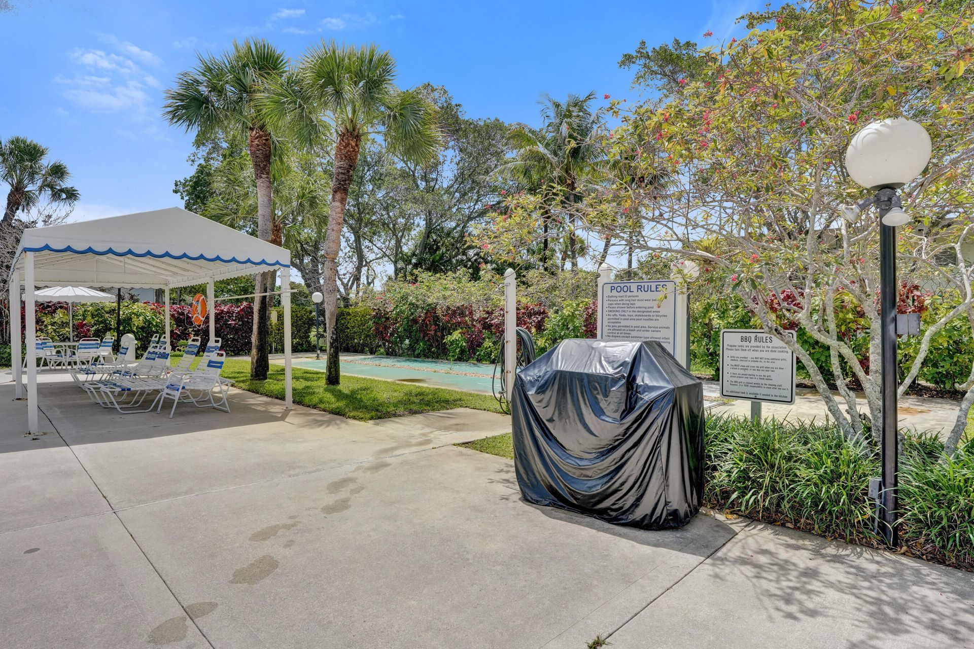 3621 Oaks Clubhouse Drive, Unit 101, Pompano Beach, FL 33069 Photo