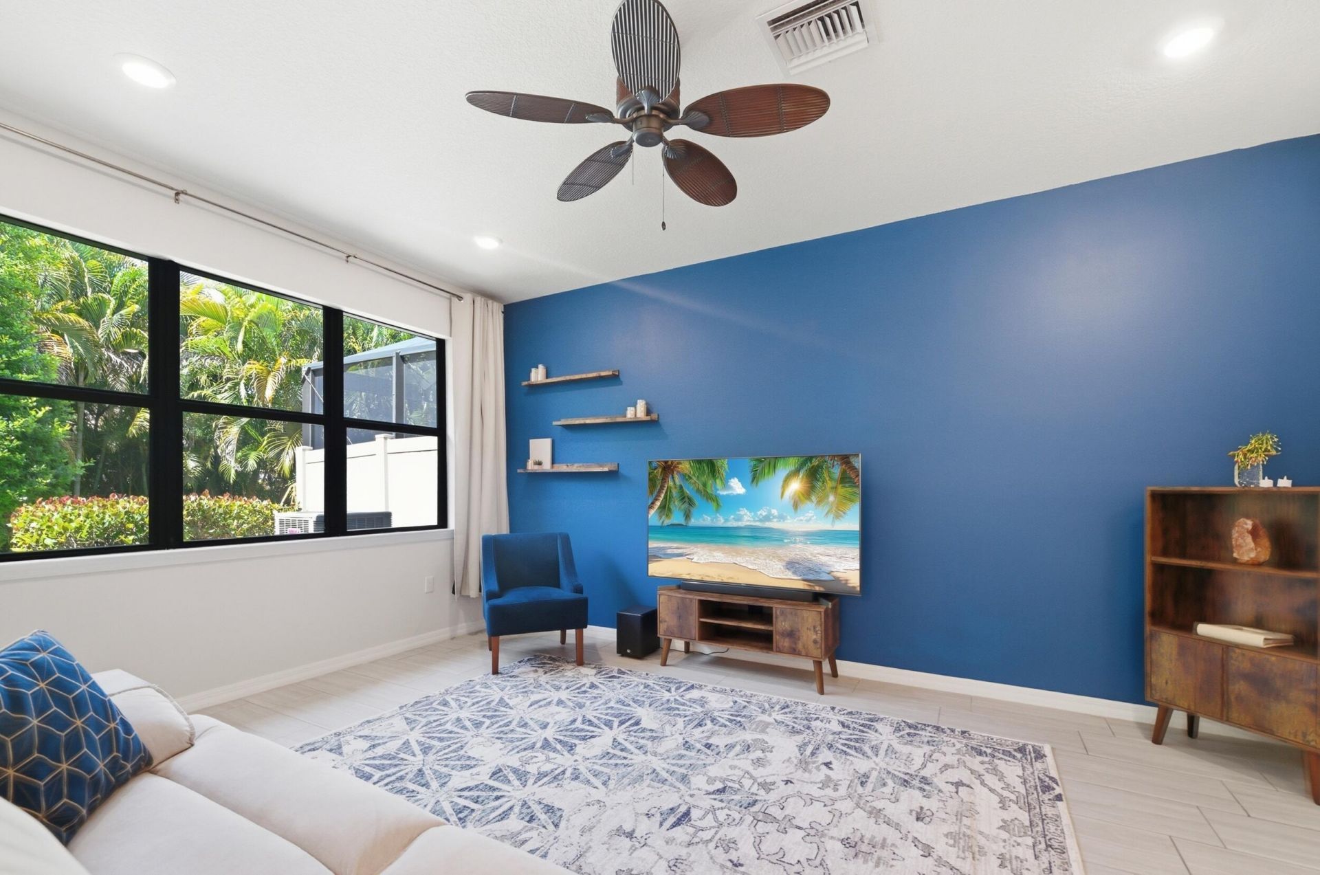 8293 Catria Lane, Lake Worth, FL 33467 Photo