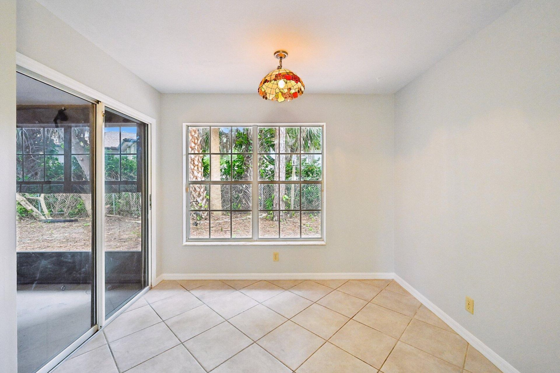 160 Royal Pine Circle S, Royal Palm Beach, FL 33411 Photo