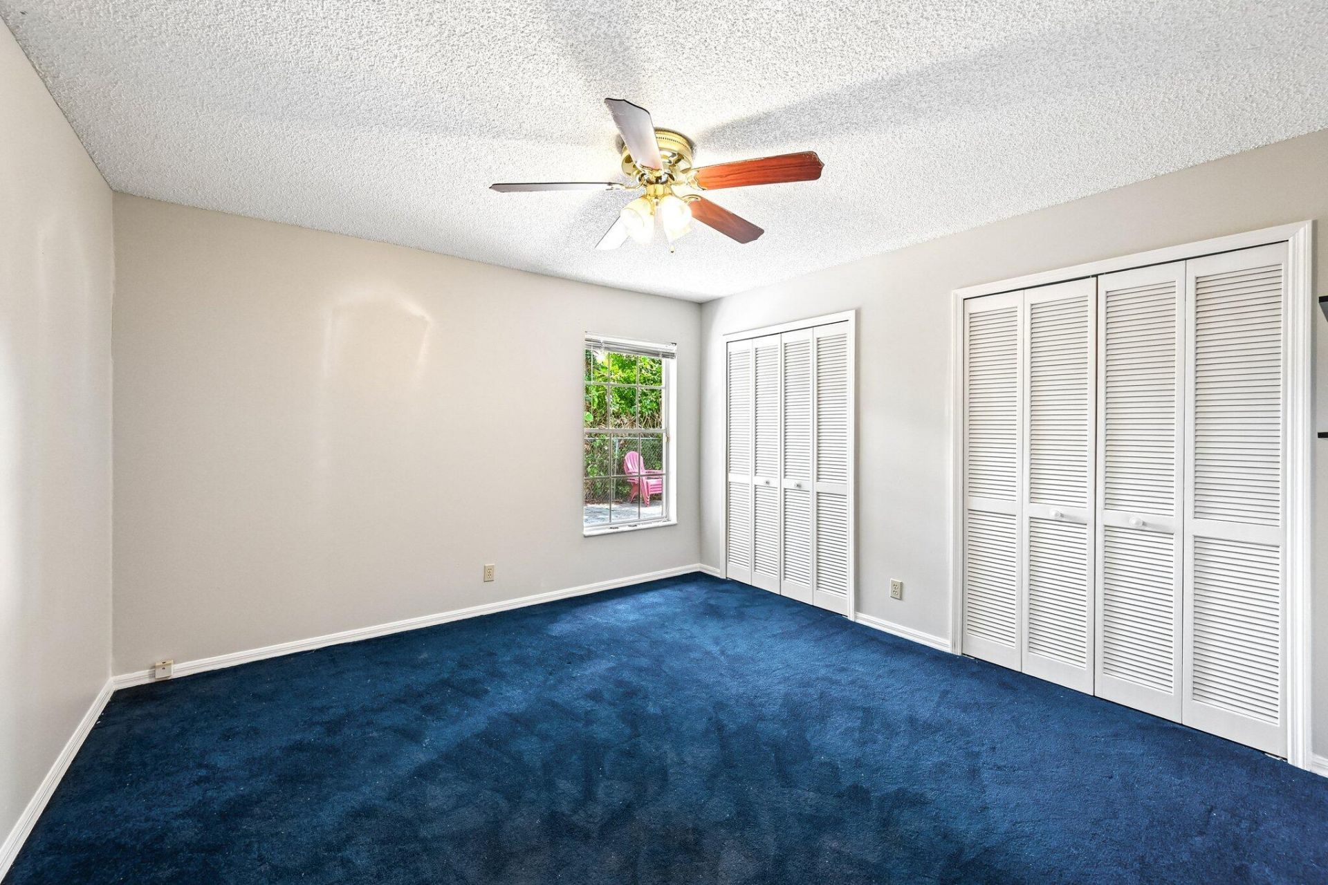 160 Royal Pine Circle S, Royal Palm Beach, FL 33411 Photo