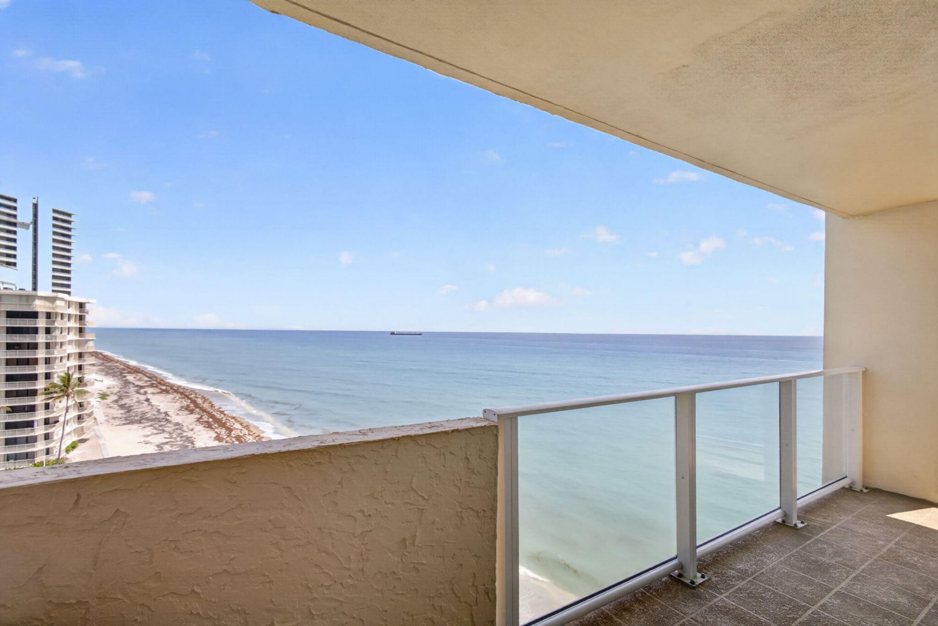 5440 N Ocean Drive, Unit 1006, Riviera Beach, FL 33404 Photo