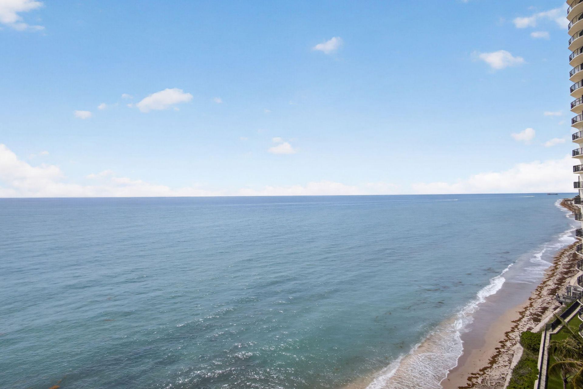 5440 N Ocean Drive, Unit 1006, Riviera Beach, FL 33404 Photo