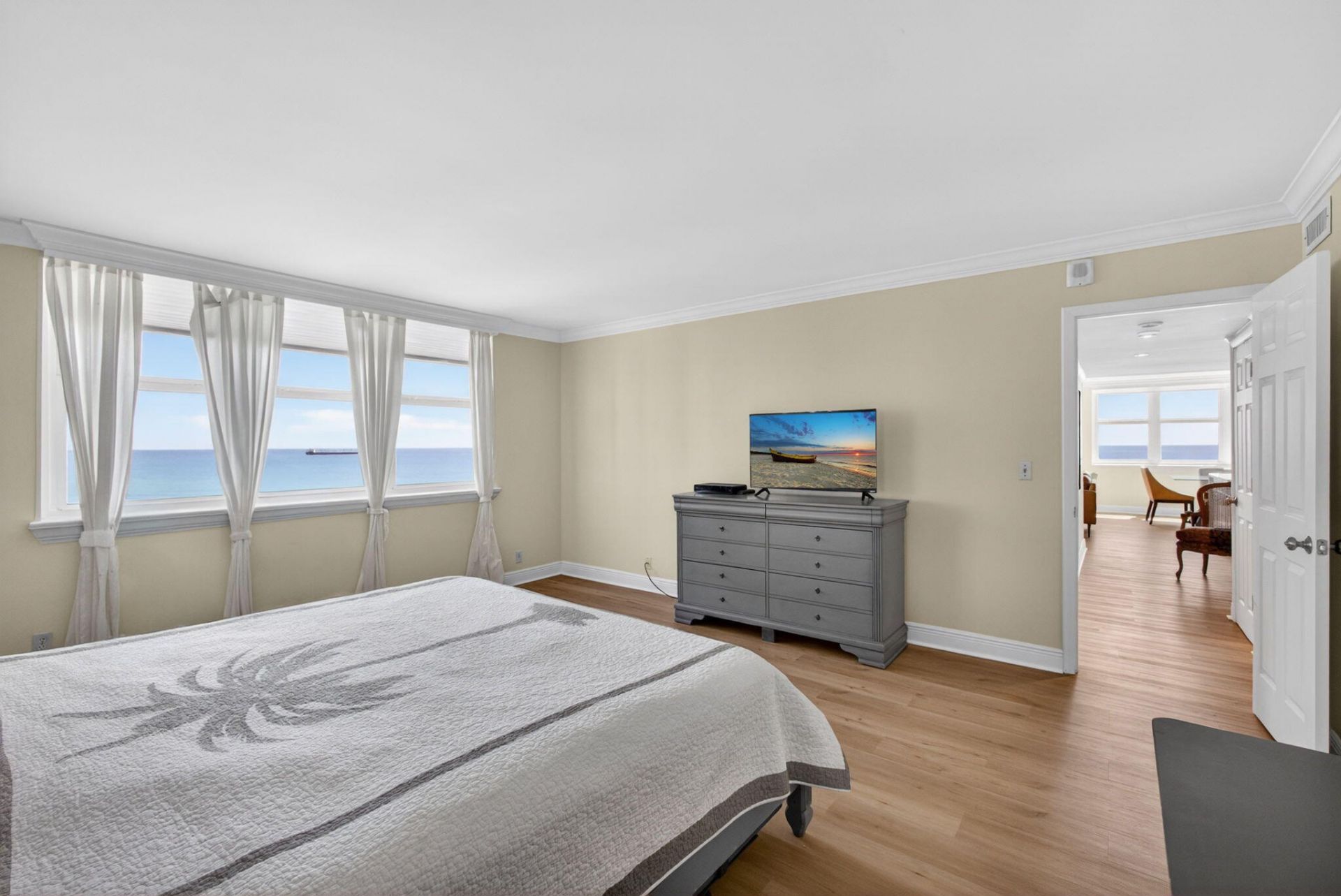 5440 N Ocean Drive, Unit 1006, Riviera Beach, FL 33404 Photo
