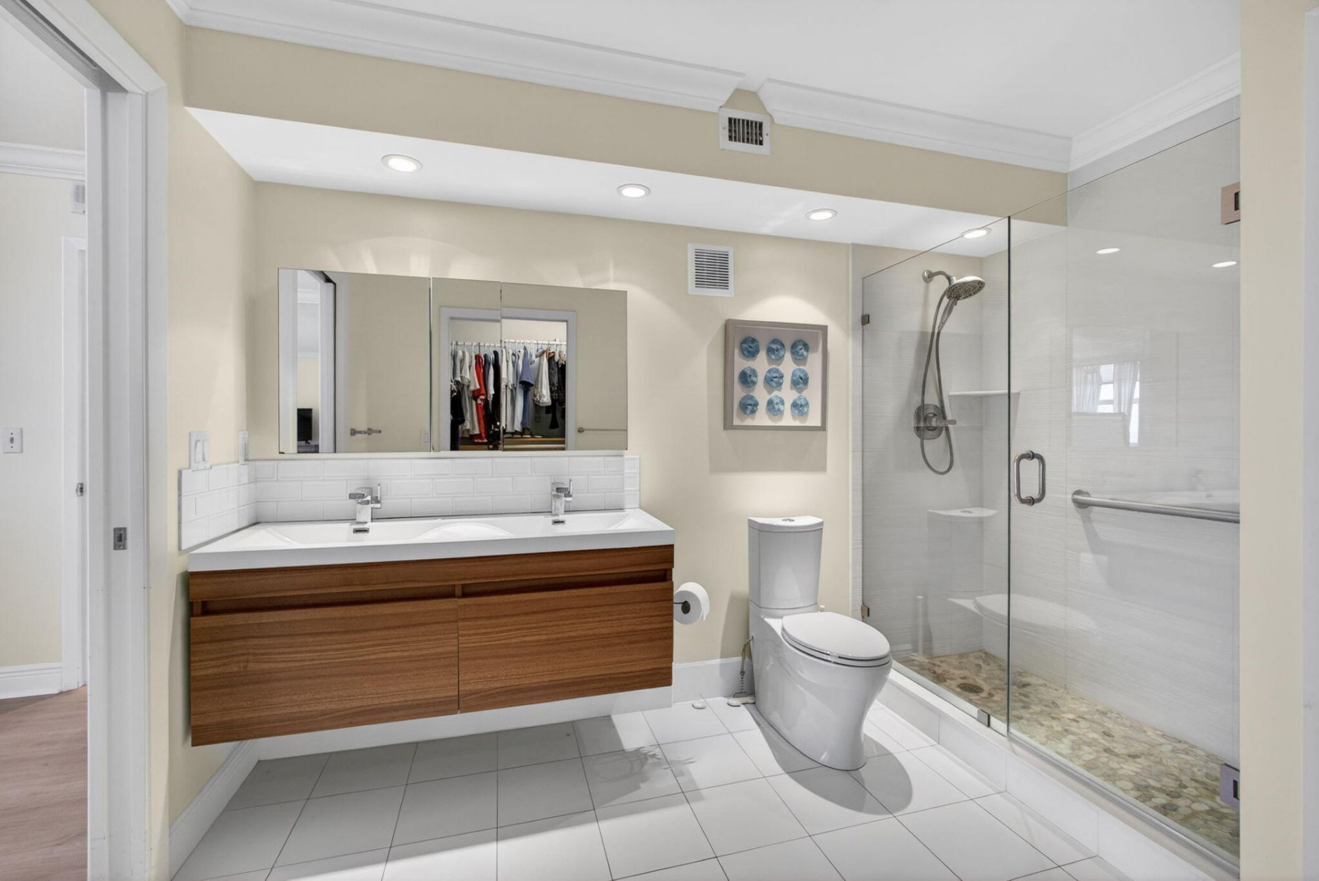 5440 N Ocean Drive, Unit 1006, Riviera Beach, FL 33404 Photo