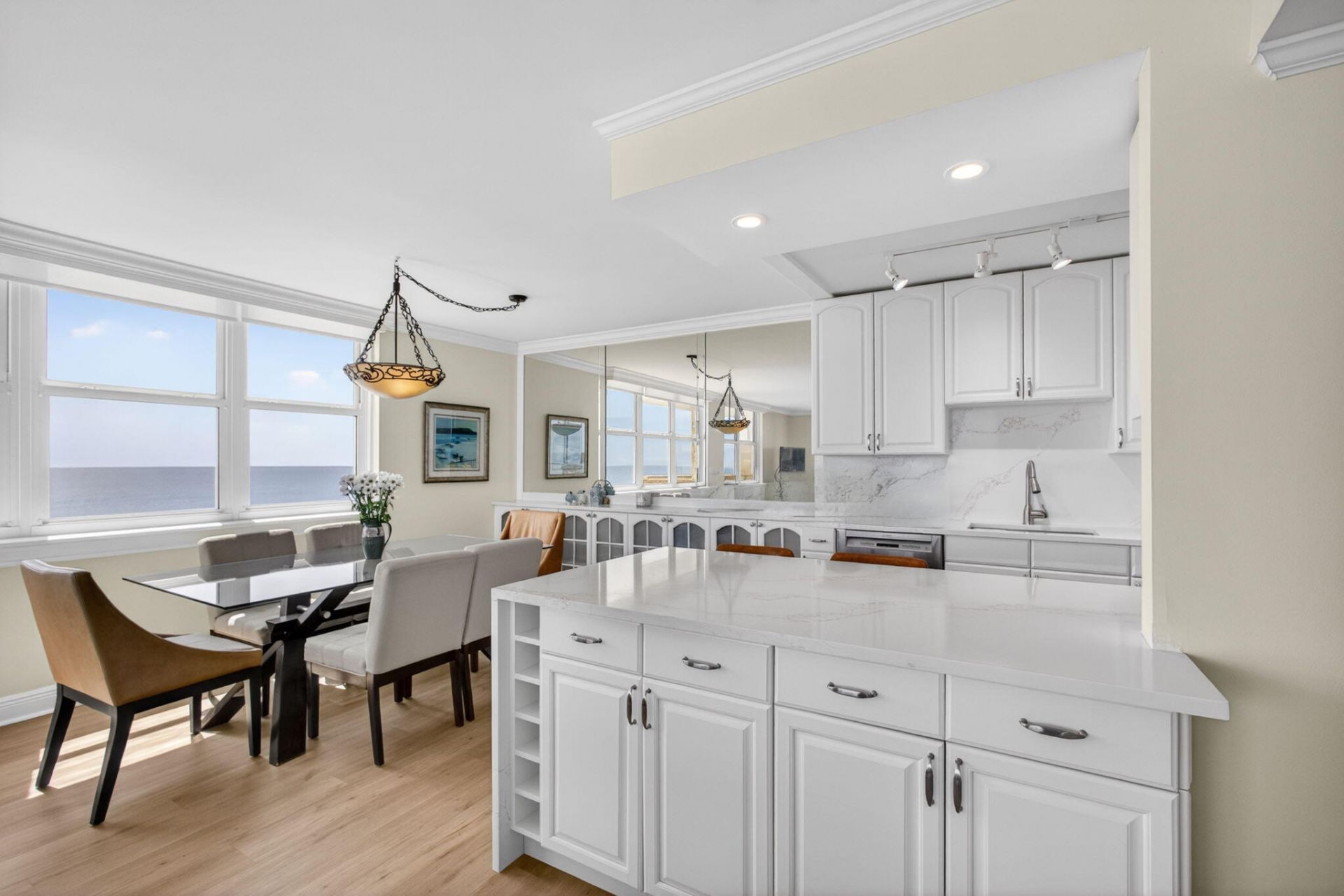 5440 N Ocean Drive, Unit 1006, Riviera Beach, FL 33404 Photo