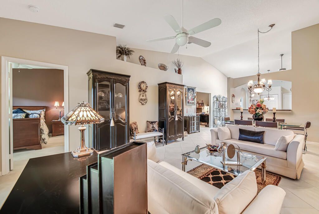 9436 Swansea Lane, West Palm Beach, FL 33411 Photo