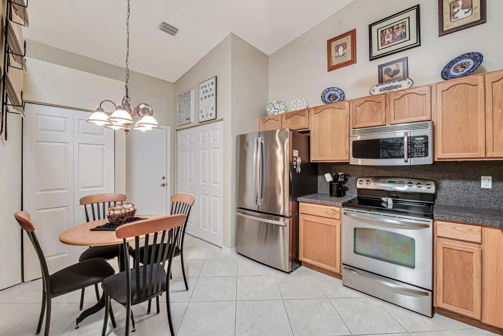 9436 Swansea Lane, West Palm Beach, FL 33411 Photo