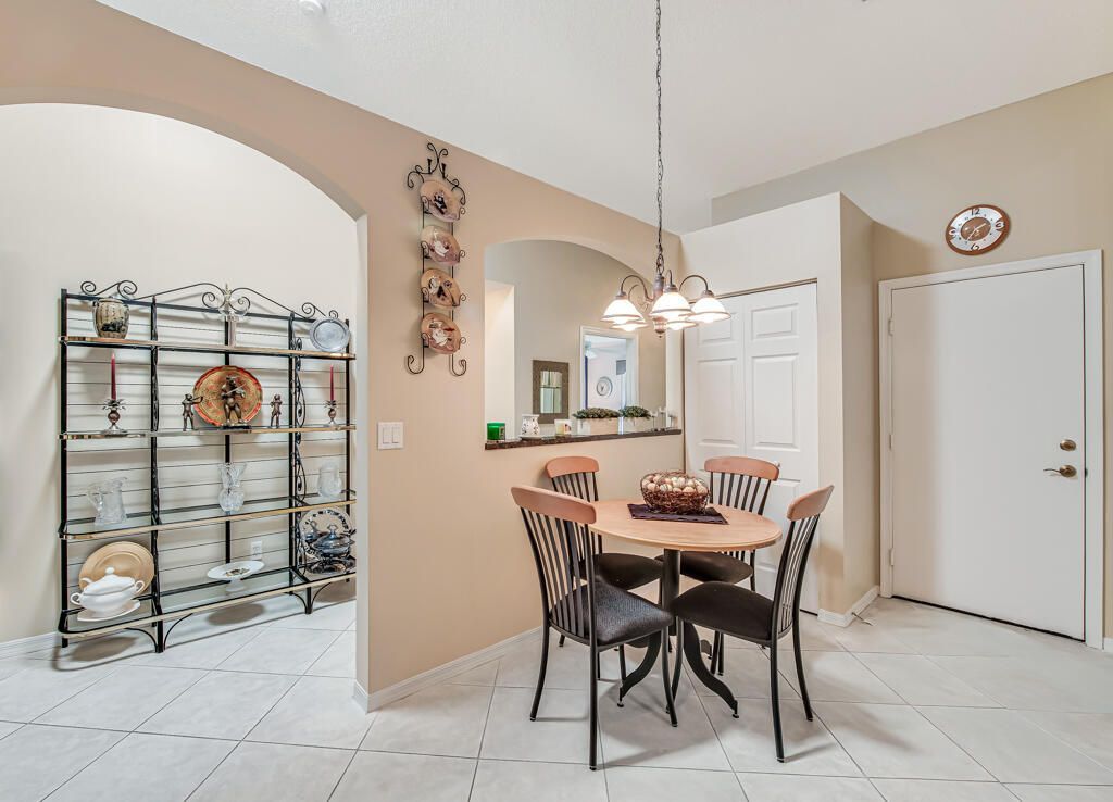 9436 Swansea Lane, West Palm Beach, FL 33411 Photo
