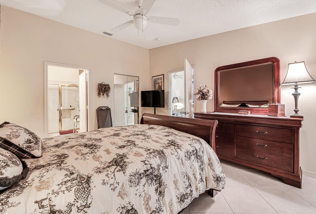 9436 Swansea Lane, West Palm Beach, FL 33411 Photo