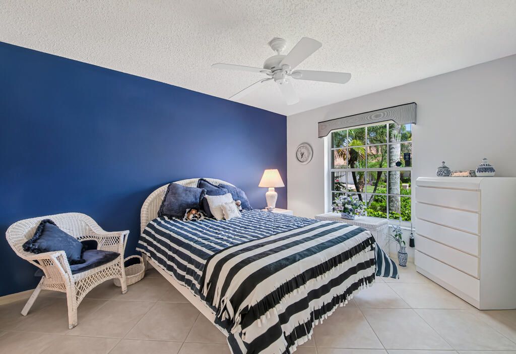 9436 Swansea Lane, West Palm Beach, FL 33411 Photo