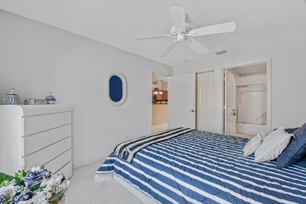 9436 Swansea Lane, West Palm Beach, FL 33411 Photo