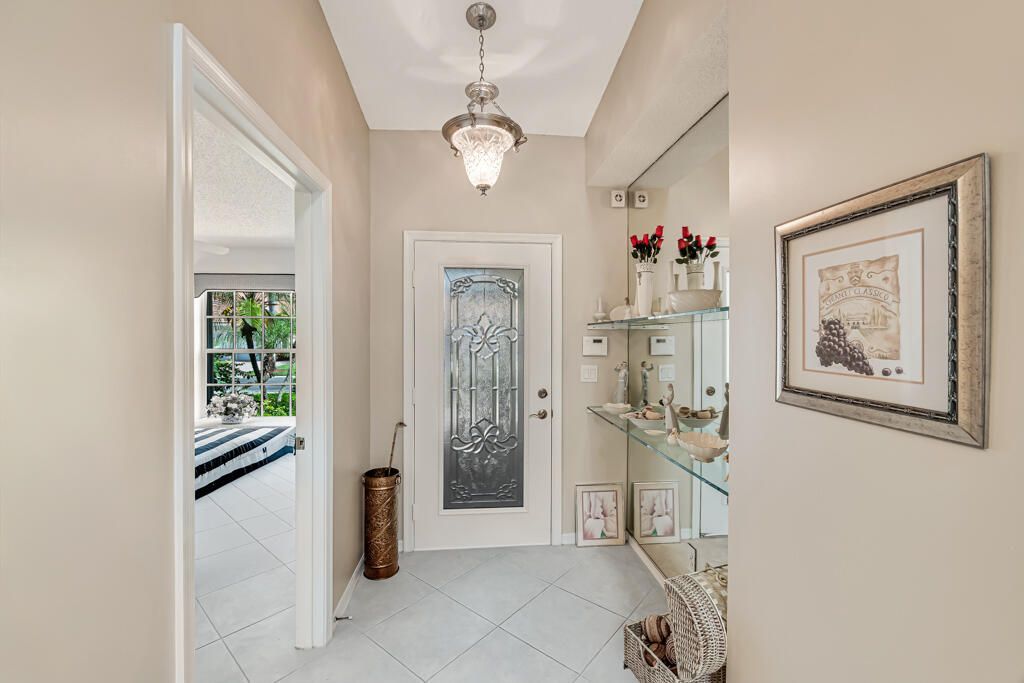9436 Swansea Lane, West Palm Beach, FL 33411 Photo