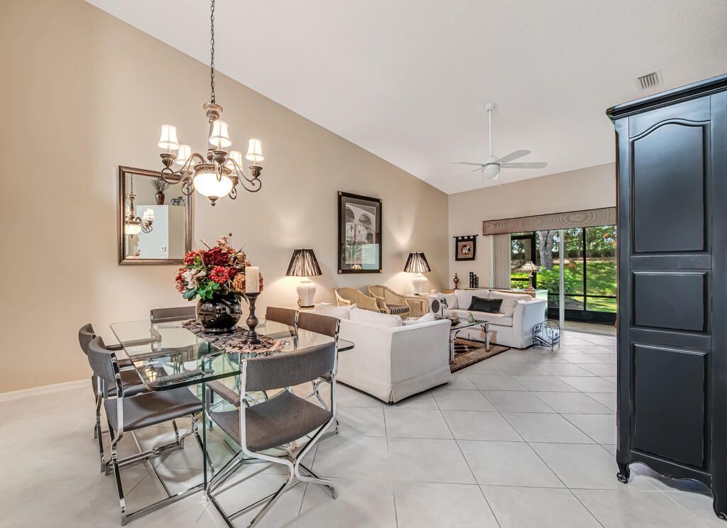9436 Swansea Lane, West Palm Beach, FL 33411 Photo