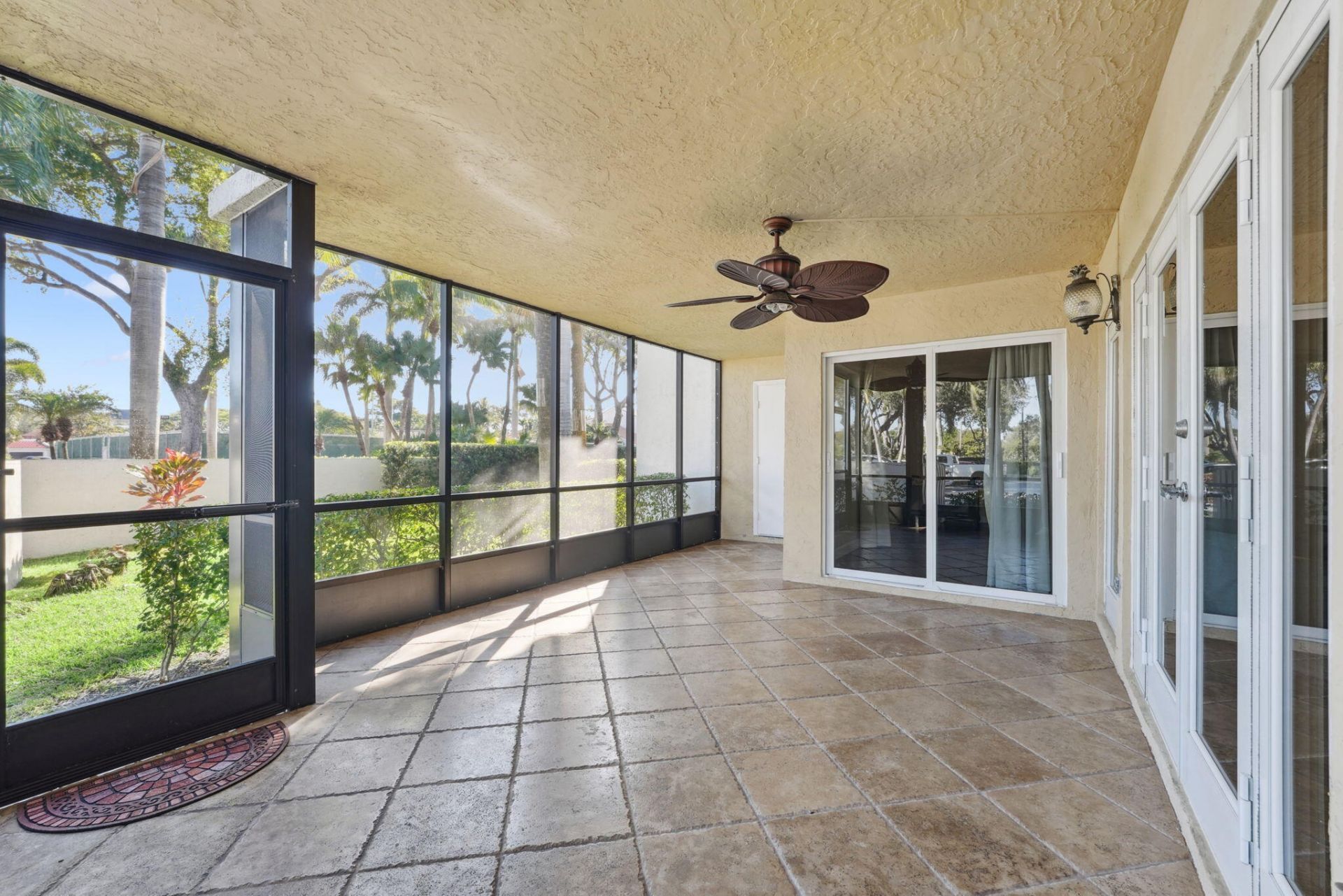 100 Pelican Pointe Drive, Unit 101, Delray Beach, FL 33483 Photo