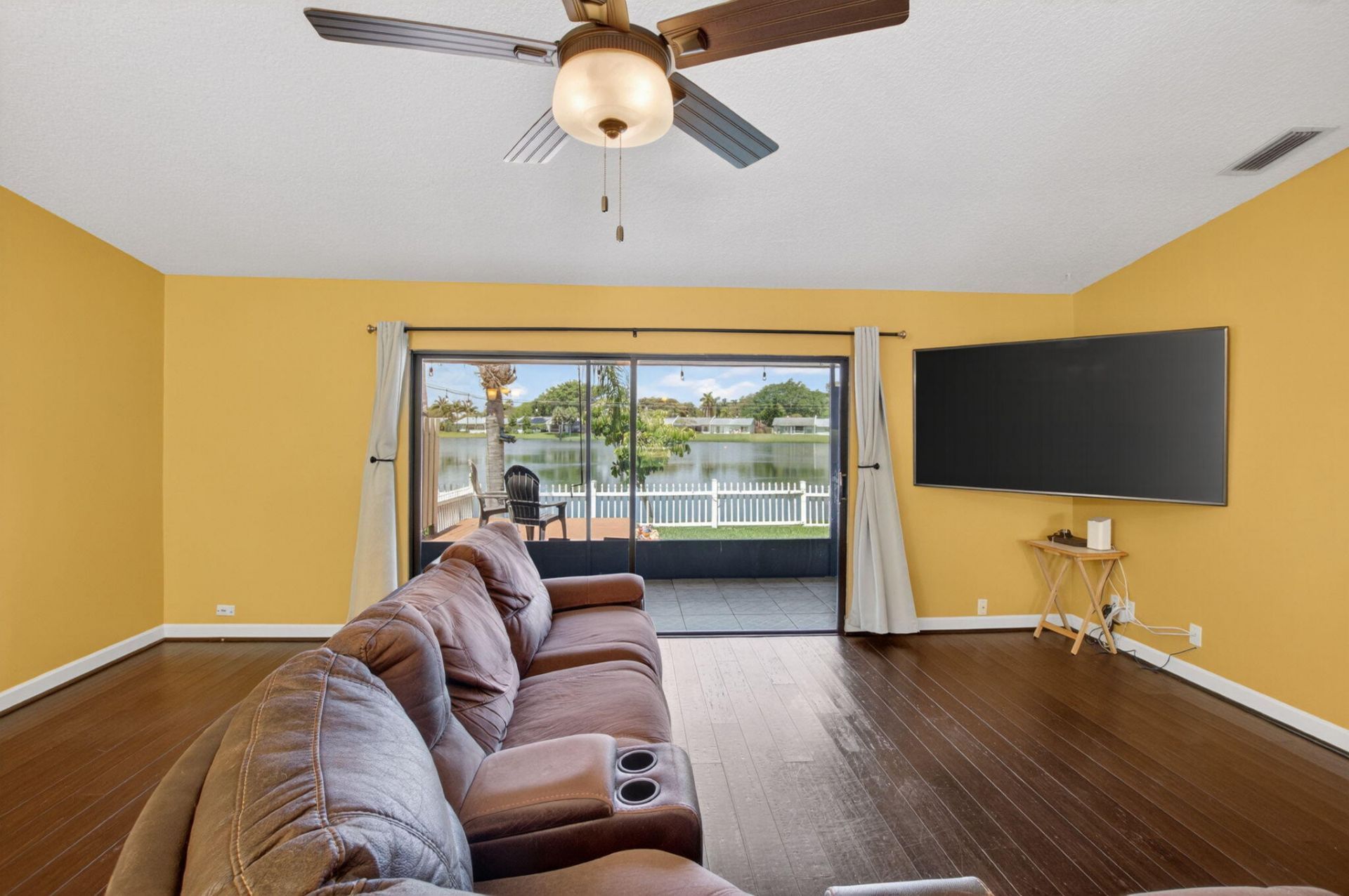 43 Mayfair Lane, Boynton Beach, FL 33426 Photo