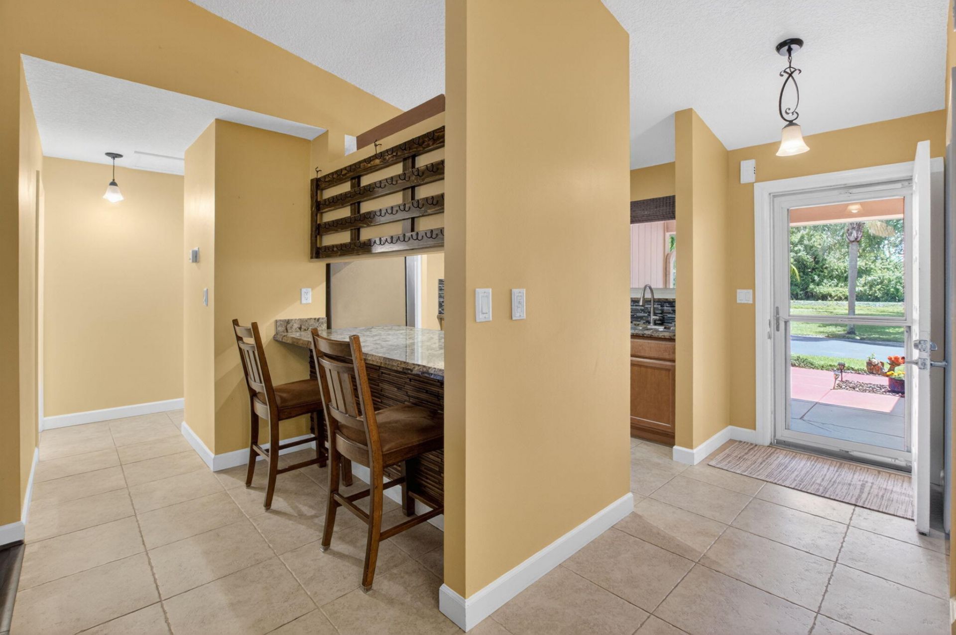 43 Mayfair Lane, Boynton Beach, FL 33426 Photo