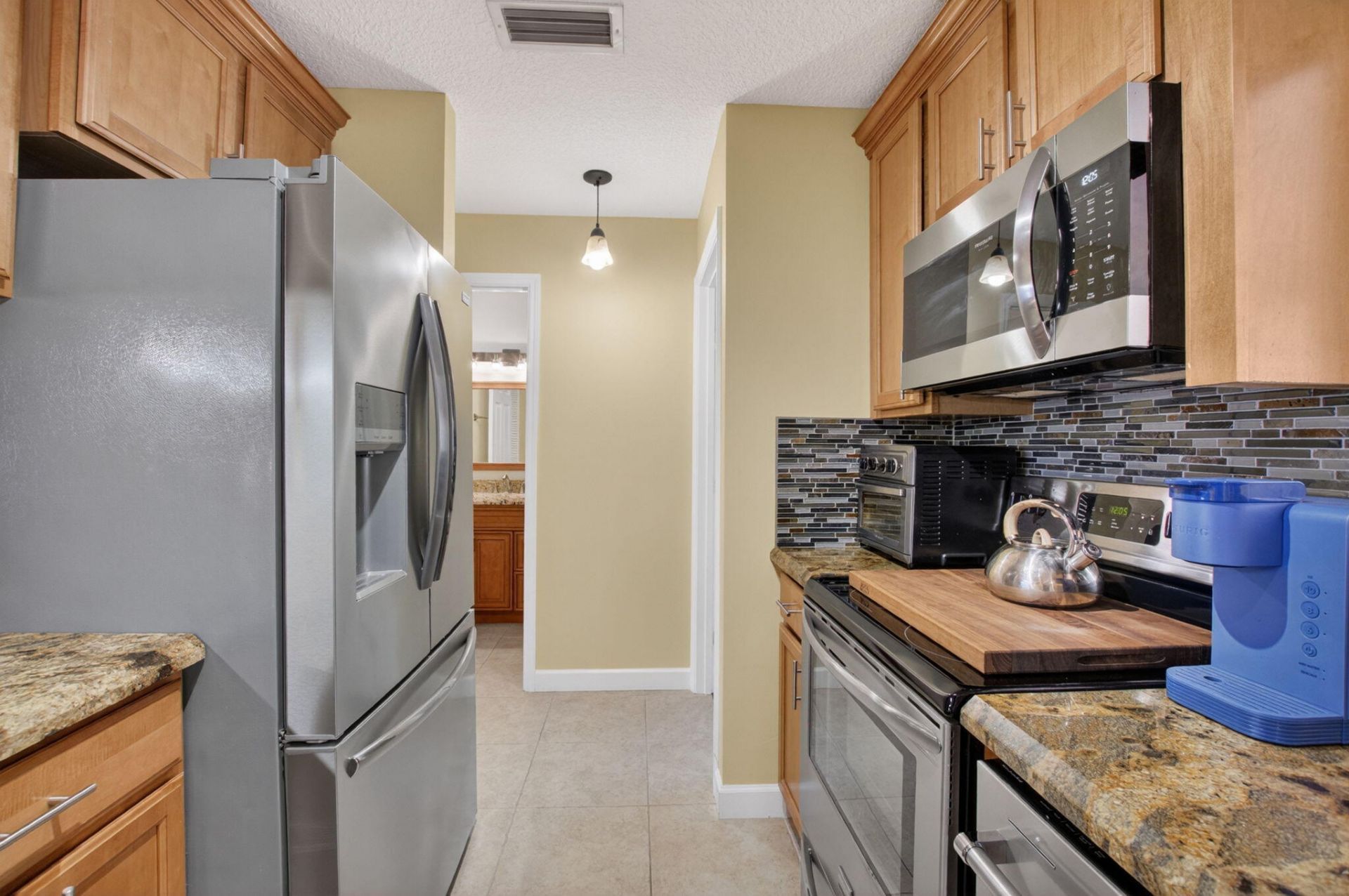 43 Mayfair Lane, Boynton Beach, FL 33426 Photo