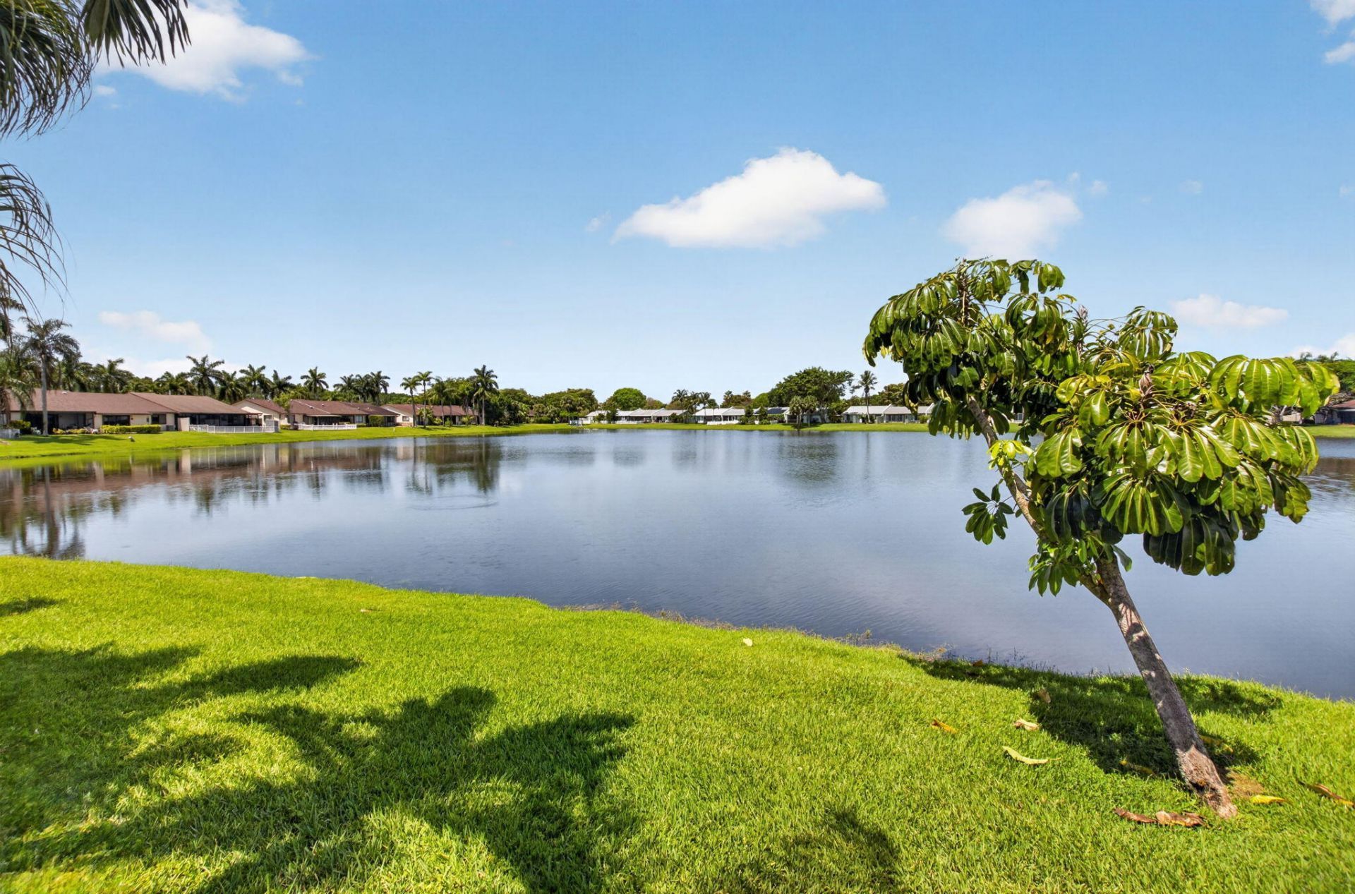43 Mayfair Lane, Boynton Beach, FL 33426 Photo